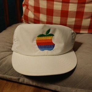 Macintosh hat